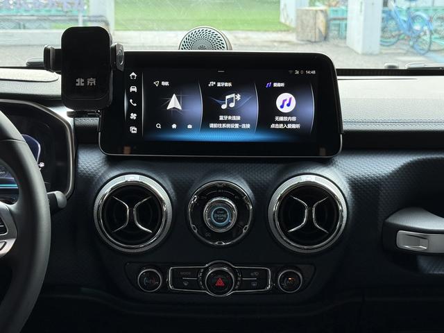 Certificated Used BAIC BJ40 2024 2.0T Automatic 4WD City Hunter Glory Edition