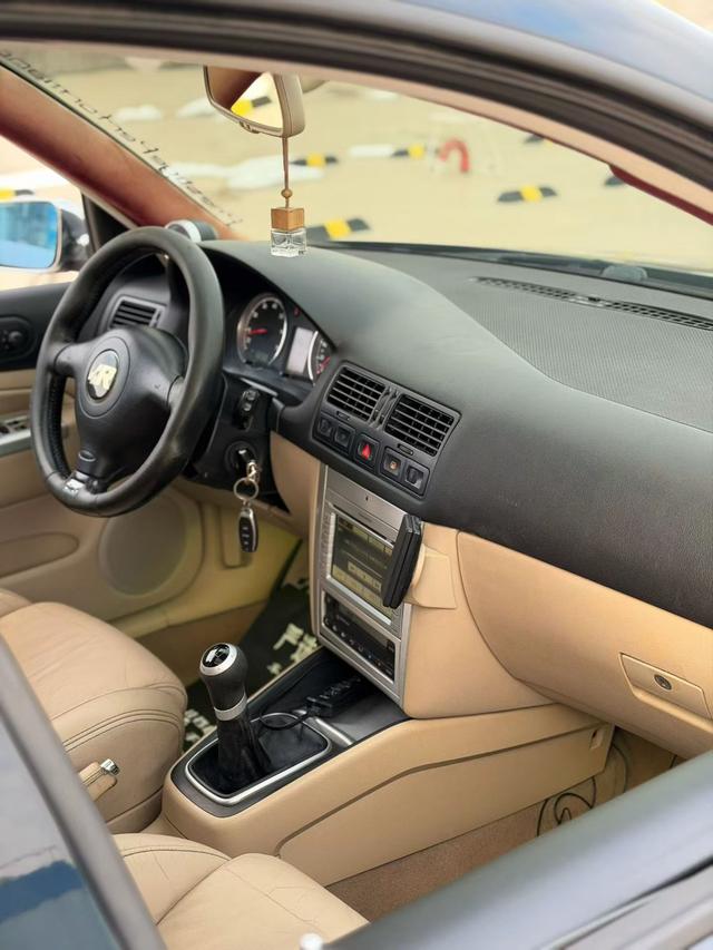 Certificated Used FAW-Volkswagen Bora Classic 2005 1.8T R (Sport Edition)