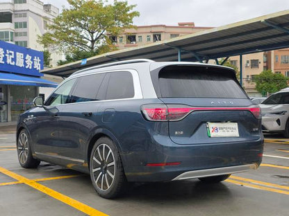 Certificated Pre-Owned Wenjie M9 2024 Extended-Range Ultra Six-Seater Version -u22049162