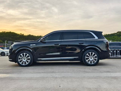 Certificated Pre-Owned Wenjie M8 2025 Extended Range Max Six-Seater Version -u21874263