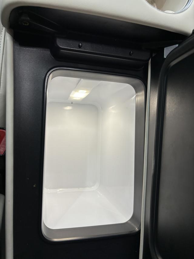 Certificated Pre-Owned VOYAH FREE 2025 Edition FREE+ Four-Wheel Drive Qiankun Version -u21909813