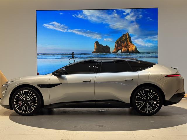 Certificated Pre-Owned AVATR 12 2025 Max Rear-Wheel Drive Extended-Range Version -u22068530