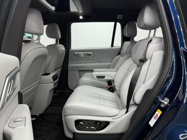 Certificated Pre-Owned Deepal S09 2025 Rear-Wheel Drive Ultra -u21864394