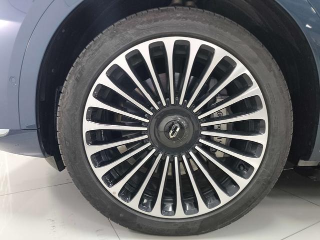 Certificated Pre-Owned AITO M9 2024 Extended Range Ultra Five-Seater Version -u21594493