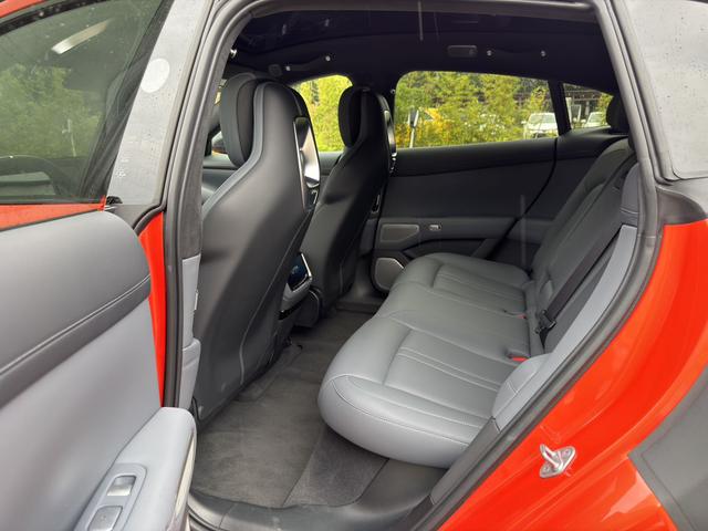 Xiaomi YU7 2025 Ultra Long Range High Performance 4WD Max Edition