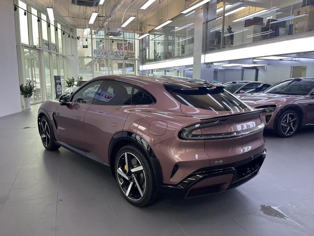 Xiaomi YU7 2025 Long Range High Performance 4WD Max Edition