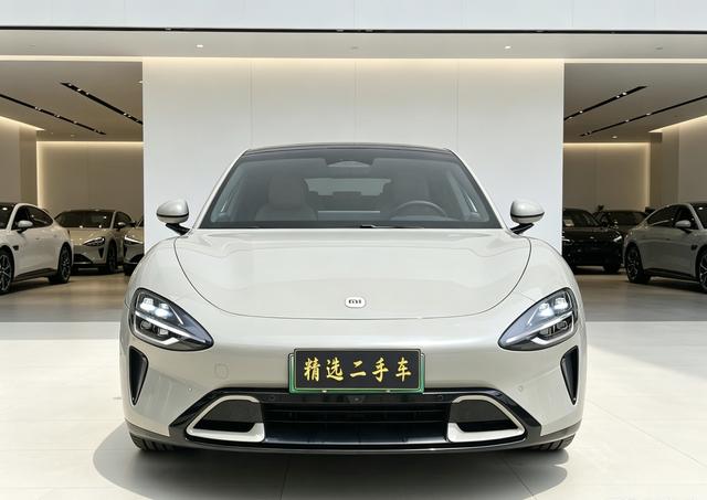 Certificated Pre-Owned Xiaomi SU7 2024 Rear-Wheel Drive Standard Long-Range Version -u23756744