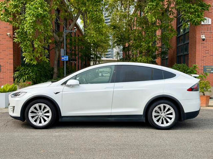 Certificated Pre-Owned Tesla Model X 2016 75D -u23818073