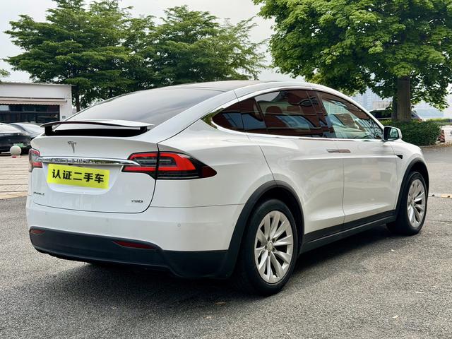 Certificated Pre-Owned Tesla Model X 2016 75D -u23818073