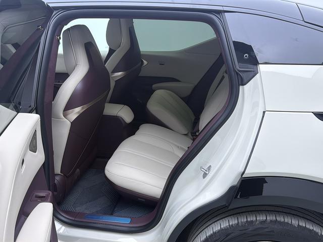 Certificated Pre-Owned ZEEKR X 2025 Four-seater Rear-wheel Drive Magic Cube Edition -u23836819
