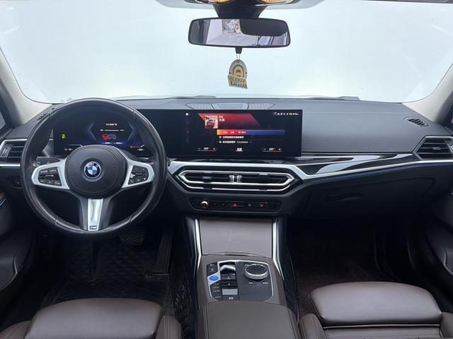 Certificated Pre-Owned BMW i3 2022 eDrive35L -u23837827