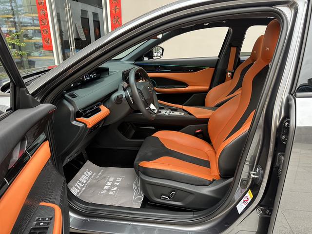 Certificated Pre-Owned Changan UNI-V 2023 2.0T Leading Speed Edition -u23799952