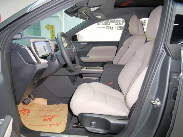 Certificated Pre-Owned Volvo XC70 2026 2WD Long Range Core -u23366207
