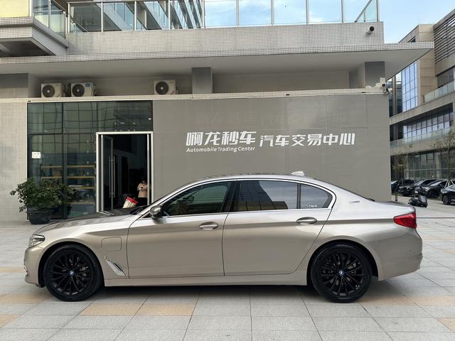 Certificated Pre-Owned BMW 5 Series PHEV 2019 Facelift 530Le Luxury Package -u23572917