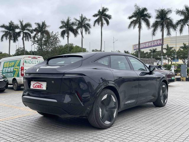 Certificated Pre-Owned AVATR 11 2024 Edition 630 Three-Laser Rear-Wheel Drive Version -u23644791