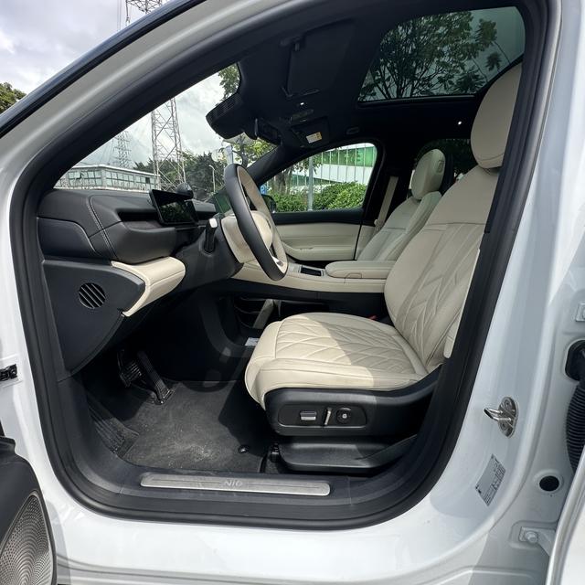 Certificated Pre-Owned NIO ES6 2025 75kWh -u23910807