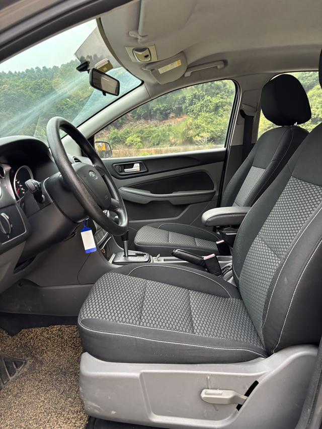 Certificated Pre-Owned Ford Focus 2013 Hatchback Classic 1.8L Automatic Base Model -u23502315