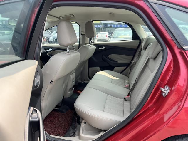 Certificated Pre-Owned Ford Focus 2015 Sedan 1.6L Automatic Comfort Version -u23550060