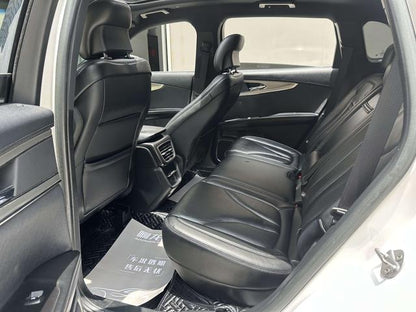 Certificated Pre-Owned Navigator (Imported) 2019 2.0T Two-Wheel Drive Premium Edition National VI -u23885164
