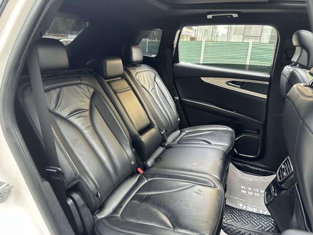 Certificated Pre-Owned Navigator (Imported) 2019 2.0T Two-Wheel Drive Premium Edition National VI -u23885164