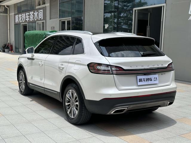 Certificated Pre-Owned Navigator (Imported) 2019 2.0T Two-Wheel Drive Premium Edition National VI -u23885164