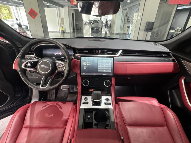 Certificated Pre-Owned Jaguar F-PACE 2024 P250 R-Dynamic HSE -u23947452