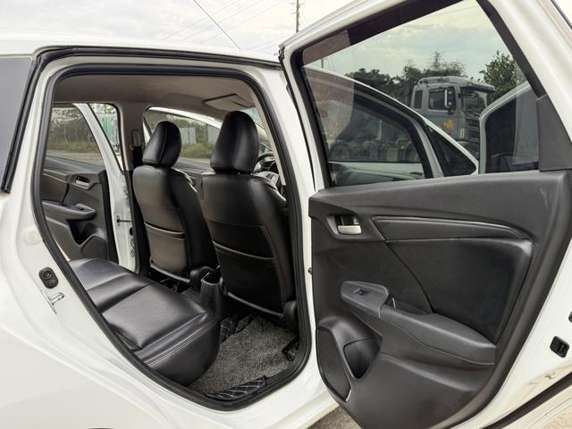 Certificated Pre-Owned Fit 2014 1.5L LX CVT Comfort Edition -u23921427