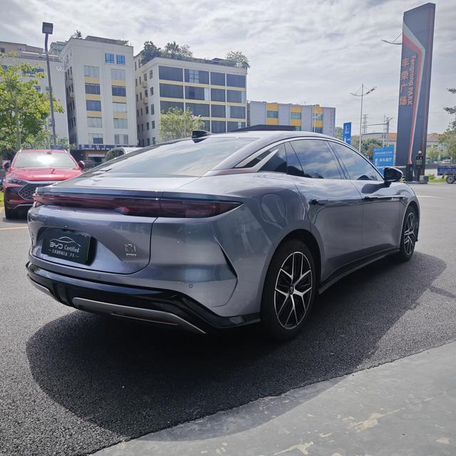 Certificated Pre-Owned BYD Han L DM 2025 DM-i 200KM Two-Wheel Drive Lidar Premium Edition -u23964827