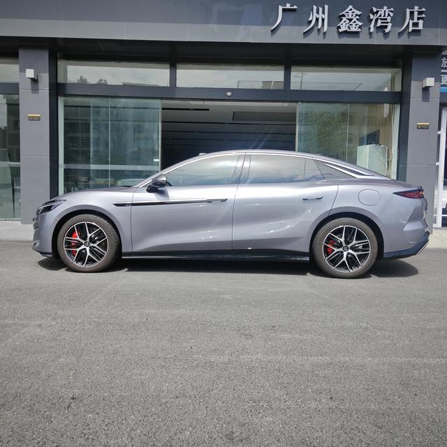 Certificated Pre-Owned BYD Han L DM 2025 DM-i 200KM Two-Wheel Drive Lidar Premium Edition -u23964827
