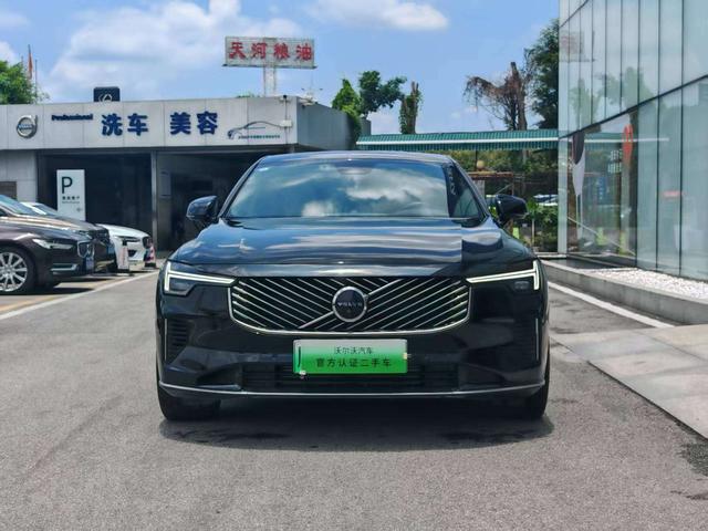 Certificated Pre-Owned Volvo S90 PHEV 2026 T8 AWD Long Range Inscription Luxury Edition -u24002857
