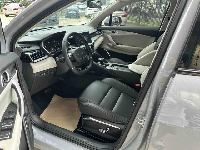 Certificated Pre-Owned Lynk & Co 06 EM-P 2020 Plus -u24003332