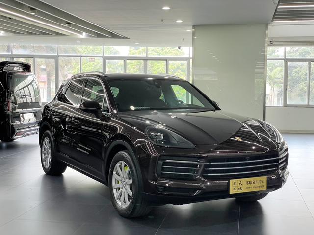 Certificated Pre-Owned Porsche Cayenne E-Hybrid 2019 Cayenne E-Hybrid 2.0T -u24006345
