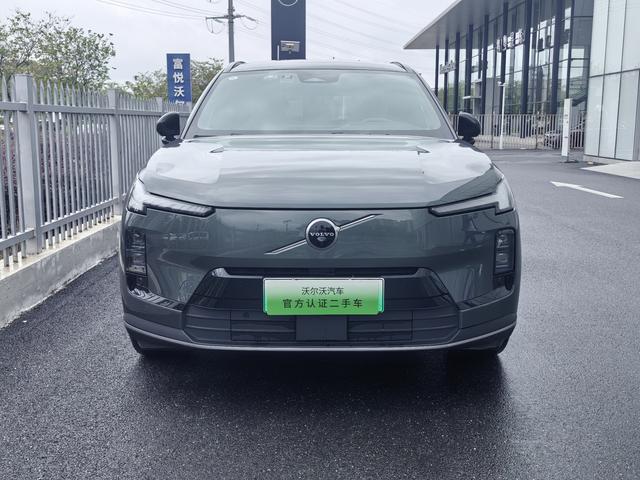Certificated Pre-Owned Volvo XC70 2026 AWD Ultra Long Range -u24009021