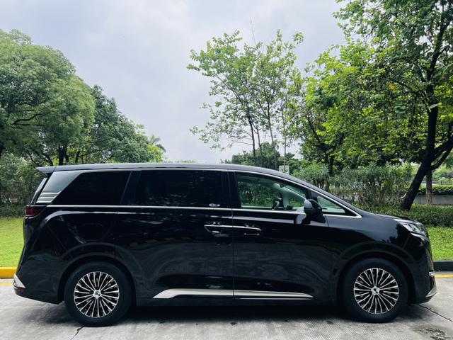 Certificated Pre-Owned Denza D9 DM 2022 970 4WD Flagship Edition -u24010901