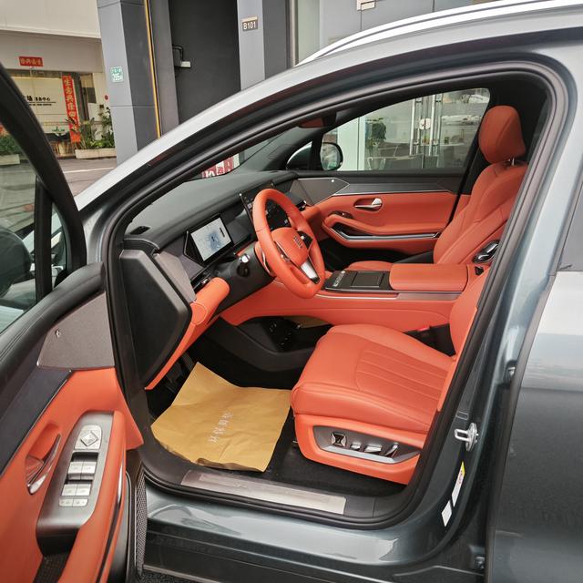 Certificated Pre-Owned BYD Tang L DM 2025 DM-p 175KM 4WD Drone Enthusiast Edition -u24025468