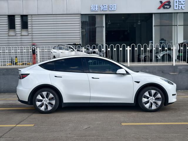 Certificated Pre-Owned Tesla Model Y 2022 Refreshed Long Range All-Wheel Drive Version -u24012207
