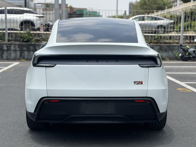 Certificated Pre-Owned Tesla Model Y 2025 Long Range All-Wheel Drive First Edition -u24012393