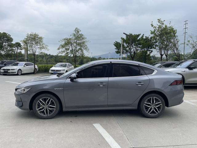 Certificated Pre-Owned BYD Qin PLUS EV 2024 Honor Edition 420KM Leading Model -u24012480