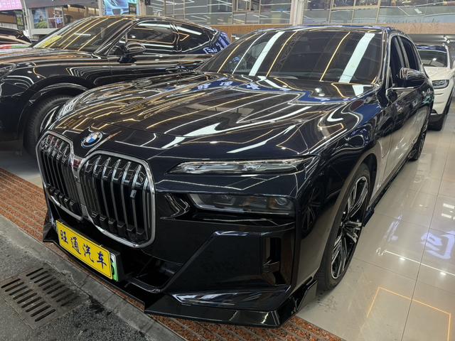 Certificated Pre-Owned BMW i7 2023 eDrive50L Exclusive M Sport Package -u24033397