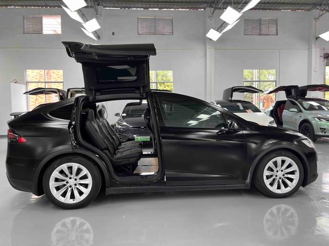 Certificated Pre-Owned Tesla Model X 2017 100D Long Range Version -u24037822