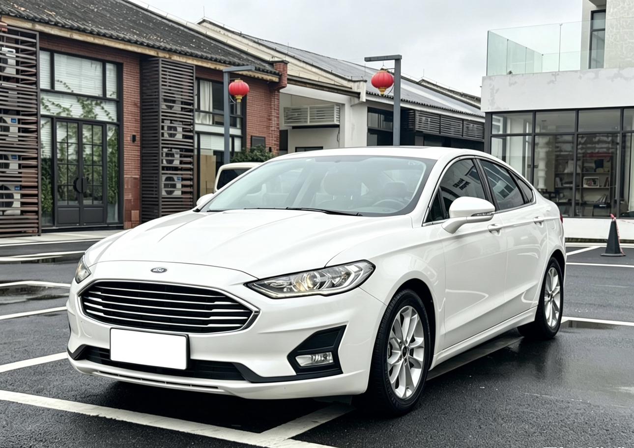 Certificated Pre-Owned Ford Mondeo 2020 EcoBoost 180 Luxury -u24010526