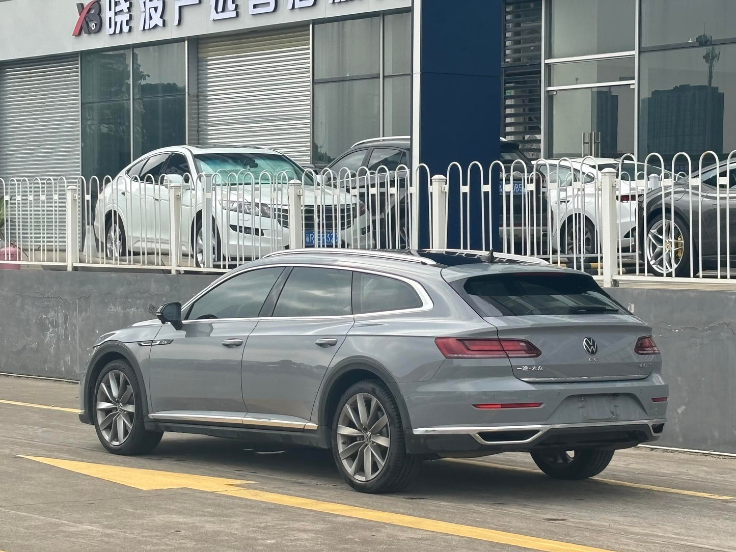 Certificated Pre-Owned Volkswagen CC 2023 Shooting Brake 380TSI Hunting Heart Edition -u24045291