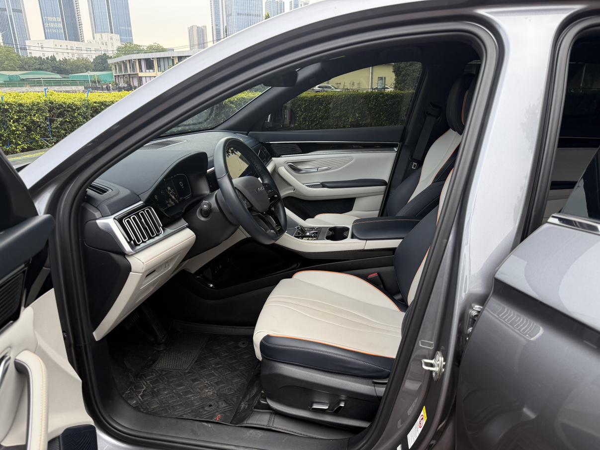 Certificated Pre-Owned BYD Song PLUS DM 2023 DM-i Champion Edition 110KM Flagship Model -u24046040