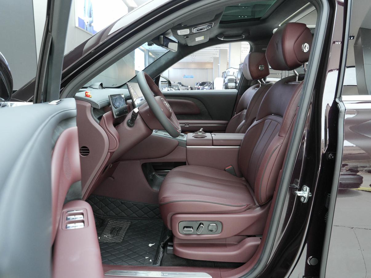 Certificated Pre-Owned VOYAH Taishan 2026 Max Edition -u24092689