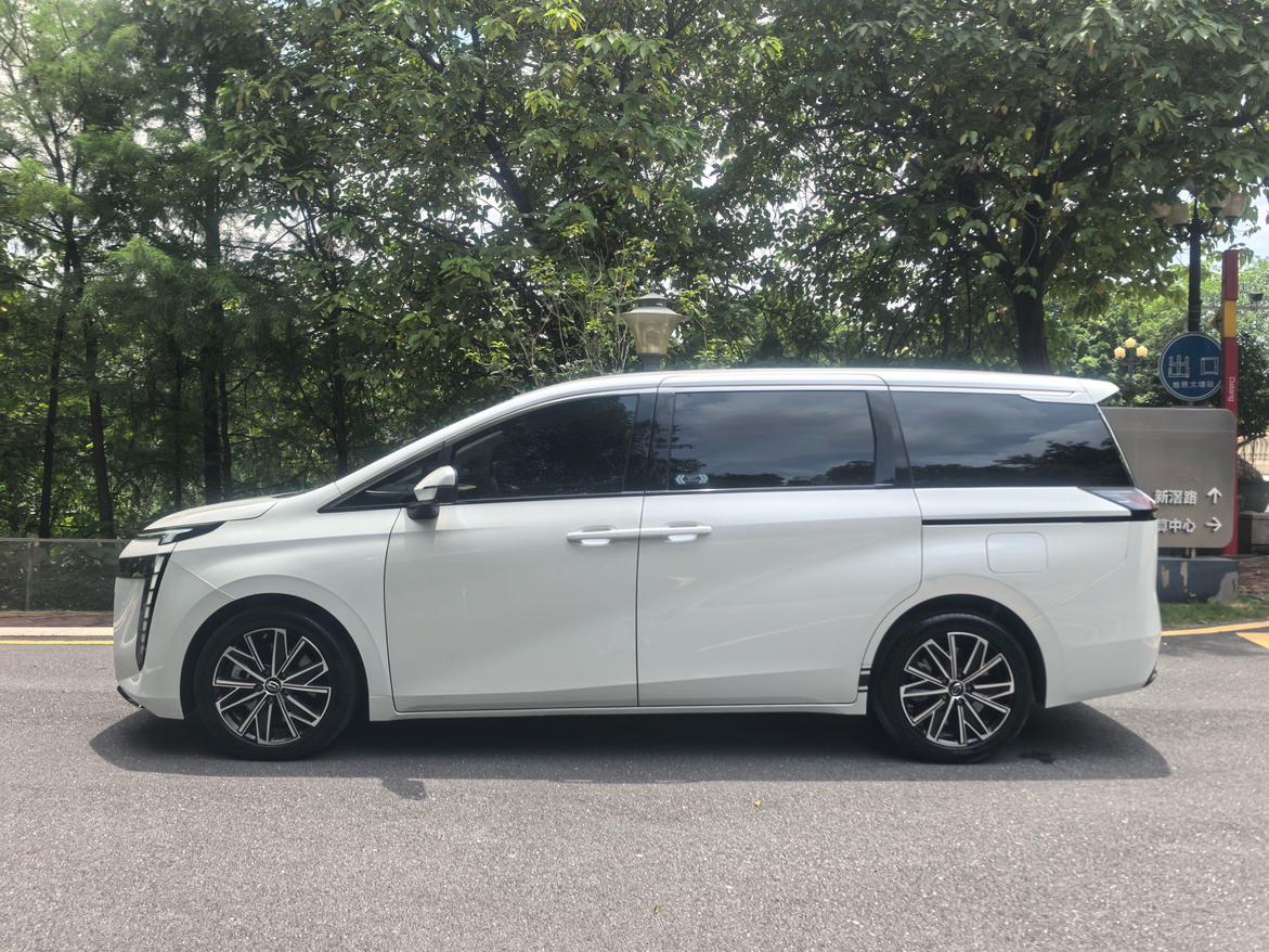Certificated Pre-Owned GAC Trumpchi E8 PHEV 2024 2.0ATK 150km MAX Edition -u24126892