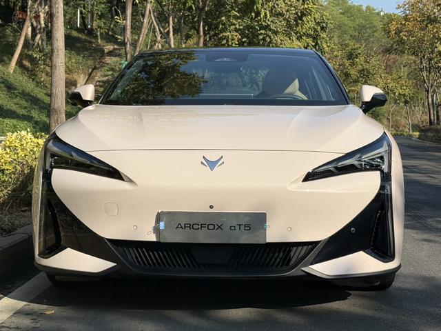 Certificated Pre-Owned Jihu Alpha S5 2024 708MAX 200kW -u22483425