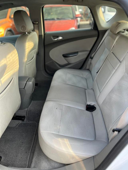 Certificated Pre-Owned SAIC-GM Buick Excelle 2013 XT 1.6L Manual Comfort Edition - u18423921