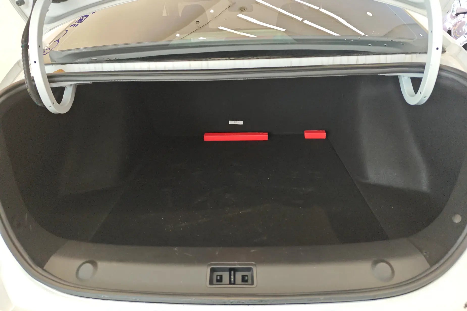 Certificated Pre-Owned Yixuan MAX 2024 1.5T Luxury Edition - u21422786