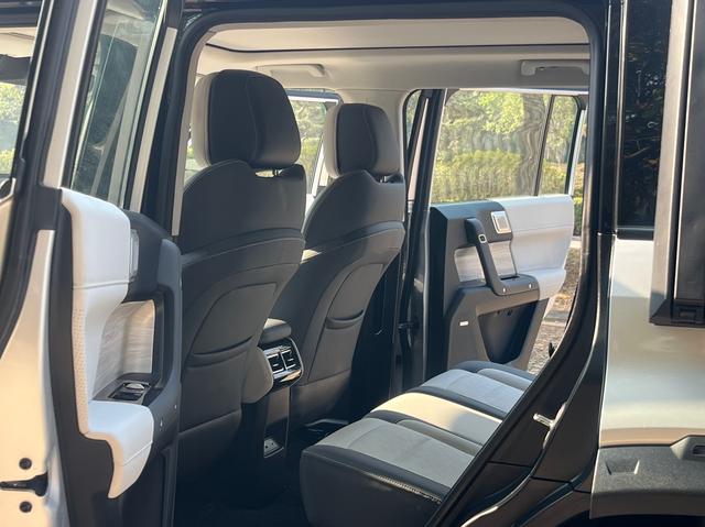 Certificated Pre-Owned iCAR 03 2024 Edition Four-Wheel Drive Long-Range Advanced Version