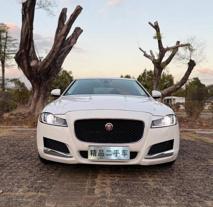 Certificated Pre-Owned Jaguar XFL 2017 XFL 2.0T 240PS Premium Edition - u22720843